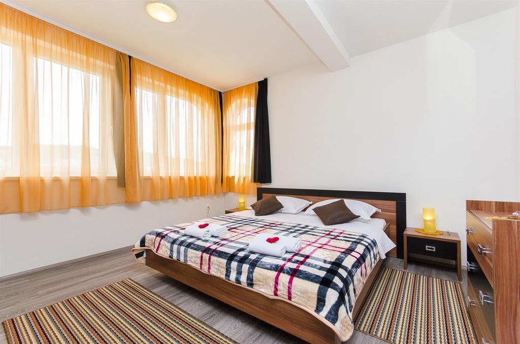 Apartments Branka تروغير المظهر الخارجي الصورة